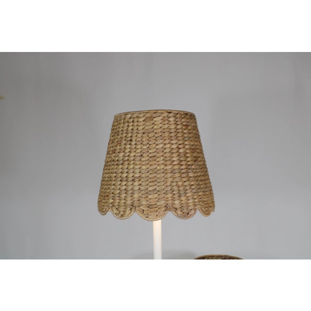 English Scalloped Lamp Shade in Water Hyacinth, 14" For Sale - Image 3 of 3