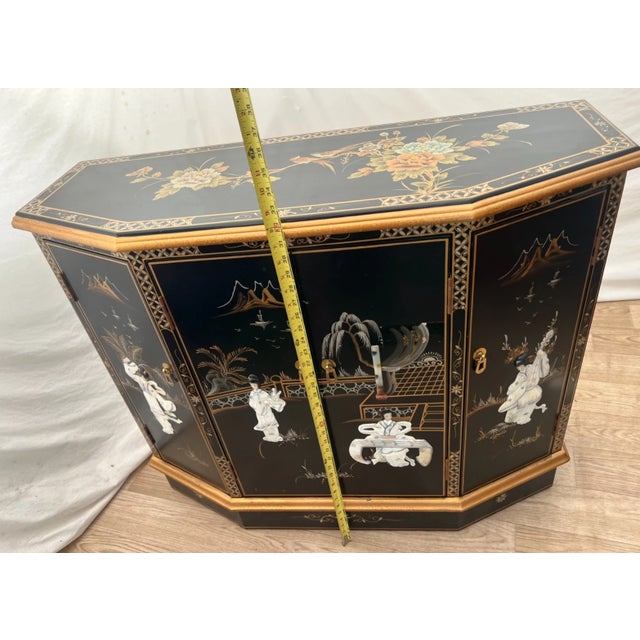 Black Vintage Chinese Console Cabinet Chinoiserie Mother of Pearl Applique Asian Style For Sale - Image 8 of 11