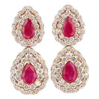 7.77 Carat Natural Ruby Diamond Yellow Gold Drop Earrings, A Pair For Sale