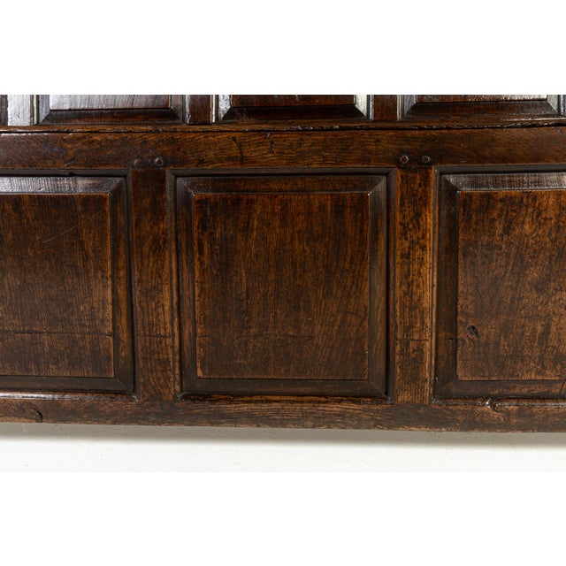 Antique English Settle in Oak For Sale - Image 6 of 9