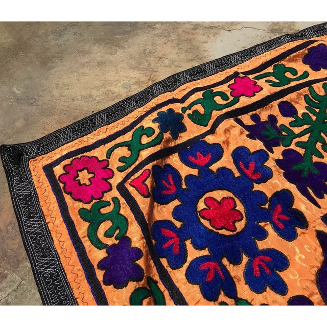 Orange Silk and Cotton Suzani Tapestry For Sale - Image 4 of 10
