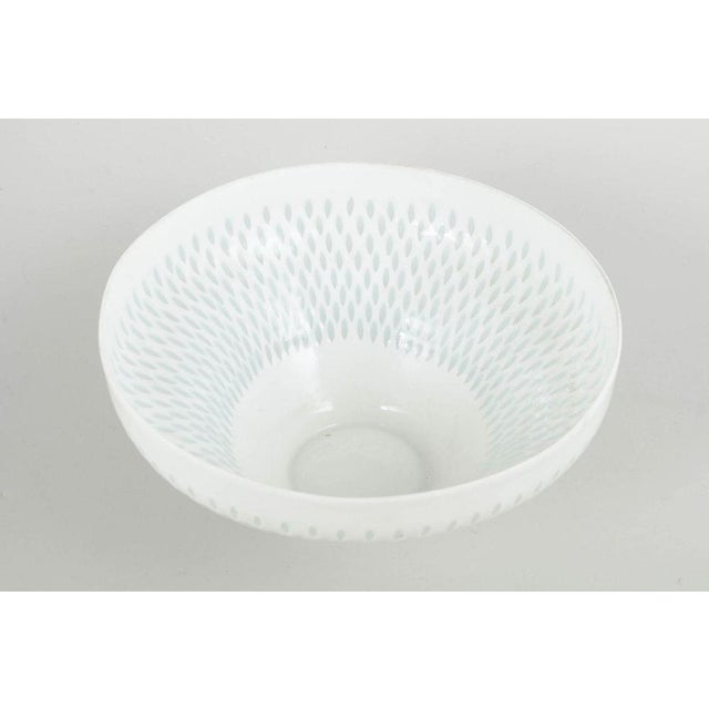 Friedl Holzer-Kjellberg for Arabia Large bowl, mid-20th century. Large, elegant bowl in white porcelain with pierced “rice...