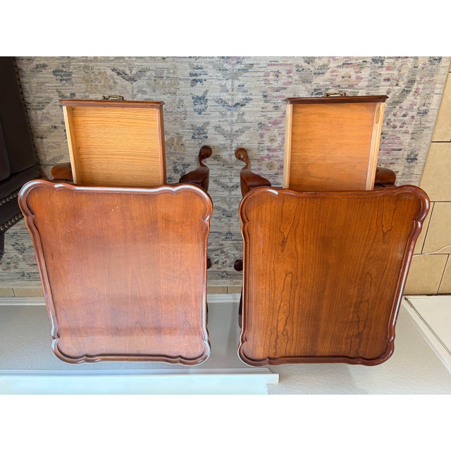 Queen Anne Vintage Councill Craftsmen Mahogany Queen Anne End Tables – Pair For Sale - Image 3 of 9