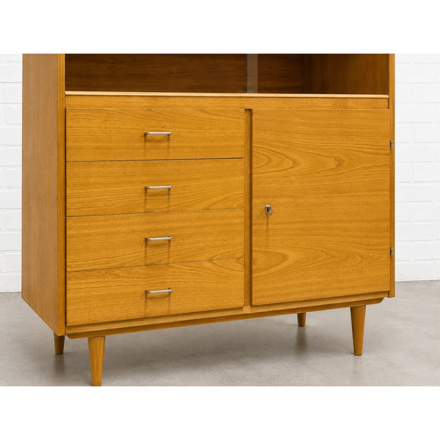 Brown Mid Century Modern Ashwood Bookcase | Paul McCobb Styled China Cabinet, C. 1960’s For Sale - Image 8 of 16