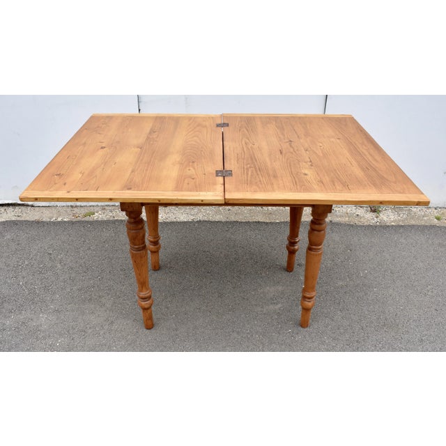 Antique Pine Turned Leg Swivel-Top Table For Sale - Image 11 of 12