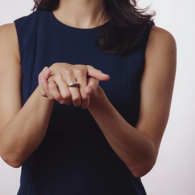 Vintage 3.27 Carat Sapphire Diamond 18k Yellow Gold Ring, Size 7.5 For Sale - Image 4 of 7