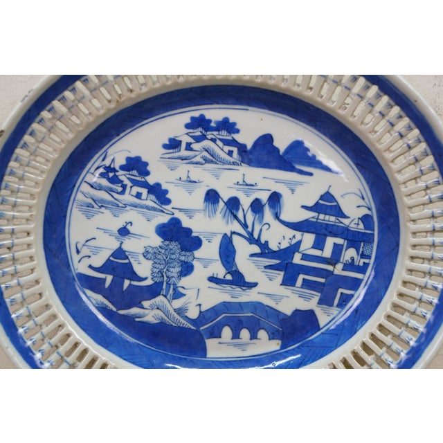 Antique Chinese Export Canton Blue White Reticulated Serving Plate & Basket For Sale - Image 11 of 17