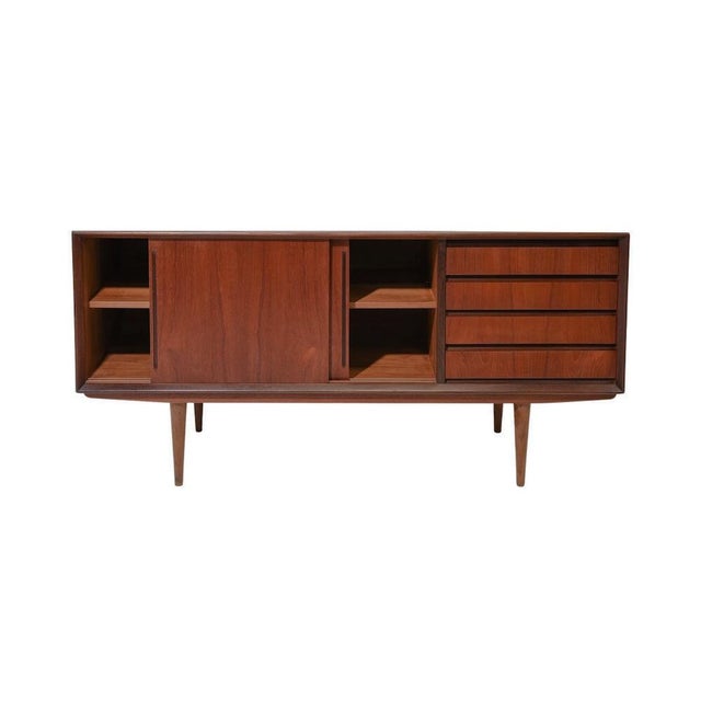 Vintage mid-century Danish modern compact teak credenza designed by Svend Aage Rasmussen for Alderslyst Møbelfabrik,...