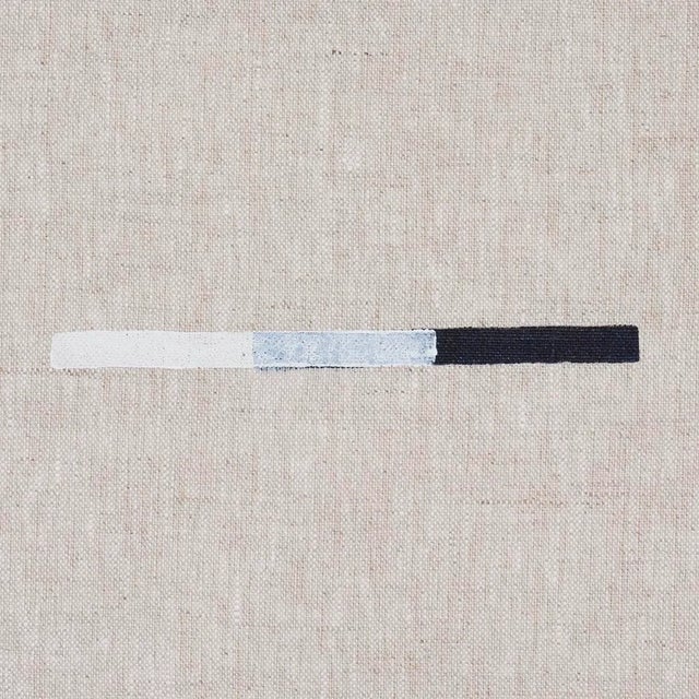 Mid-Century Modern Schumacher x Caroline Z Hurley Overlapping Dashes Fabric in Navy For Sale - Image 3 of 4