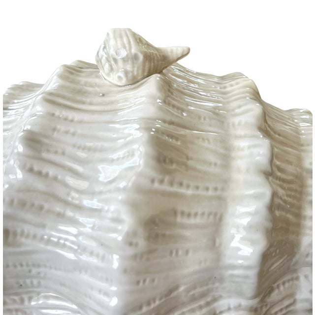 White Vintage White Ceramic Conch Shell Soup Tureen With Underplate & Ladle - Set of 3 For Sale - Image 8 of 12