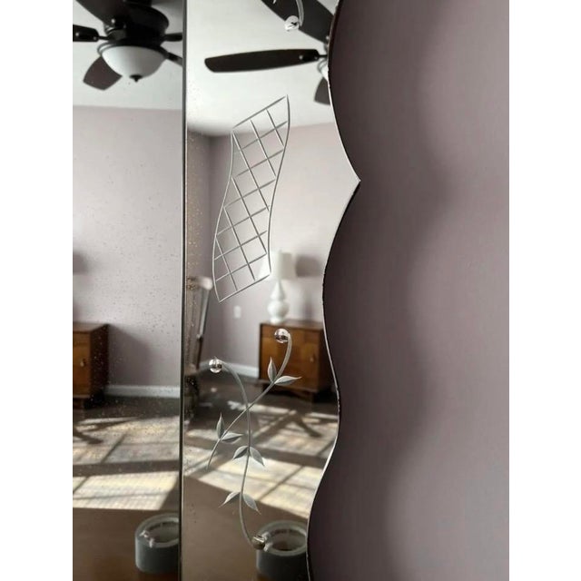 Art Deco Wonderful Vintage Mid-Century Modern Scalloped Edge Venetian Italian Wall Mirror For Sale - Image 3 of 6