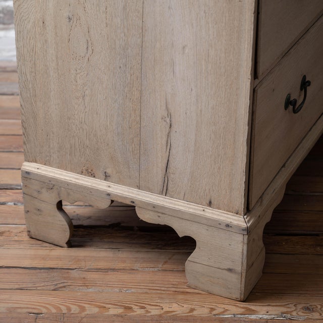 Georgian Oak Chest-on-Chest, c.1780 For Sale - Image 13 of 18