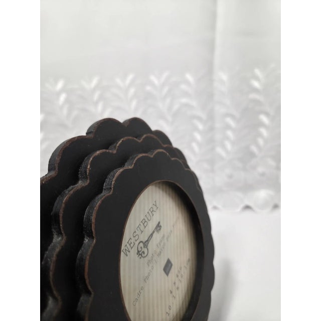 Westbury Black Scalloped Wood Photo Frame – 4x4" Picture, Vintage Shabby Chic Gothic Style For Sale In Phoenix - Image 6 of 8