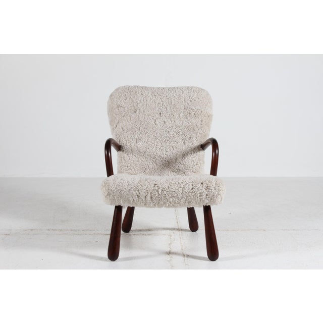 Axel Larsson Art Deco Clam Easy Chair in Wood and Sheepskin from Skive Møbelfabrik, 1940s For Sale - Image 4 of 15