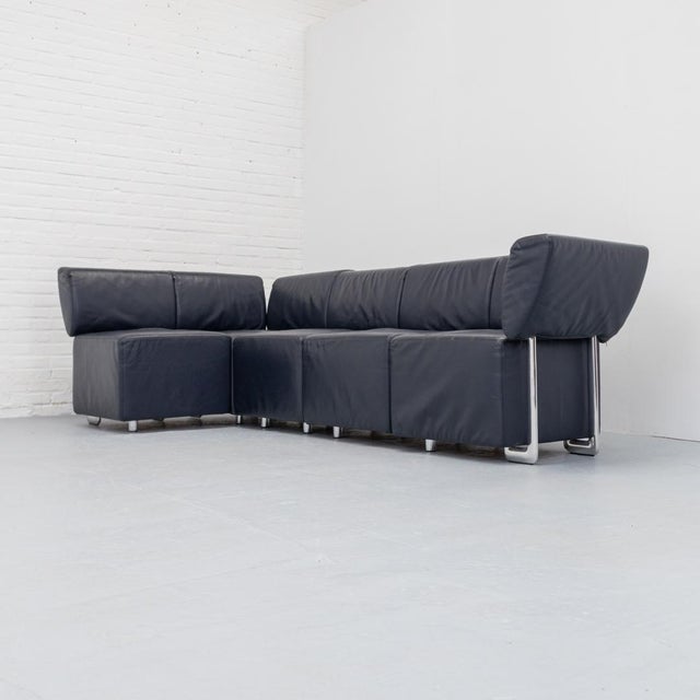 Modular COR Clou sofa, designed by Prof. Wulf Schneider & Partner for COR, Germany circa 1990. Executed in original dark...