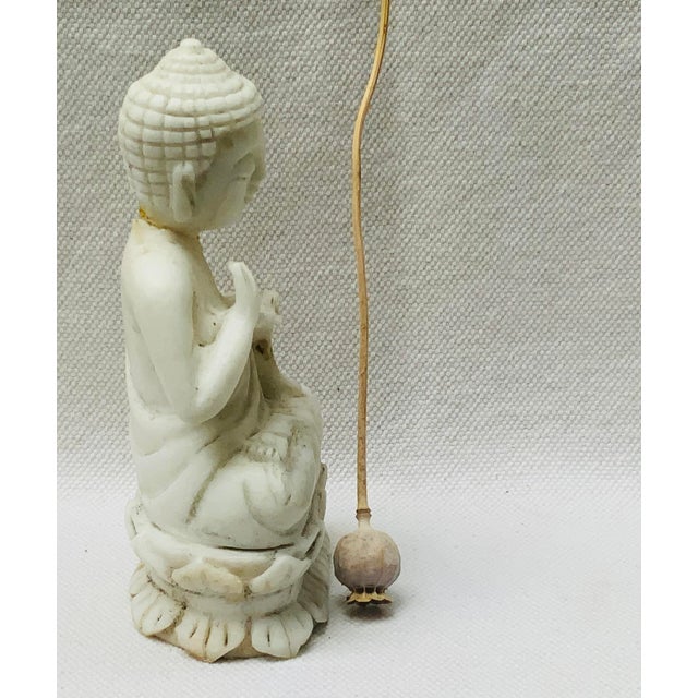 Chinese Antique Chinese Hand-Carved Alabaster Seated Buddha Sculpture For Sale - Image 3 of 13