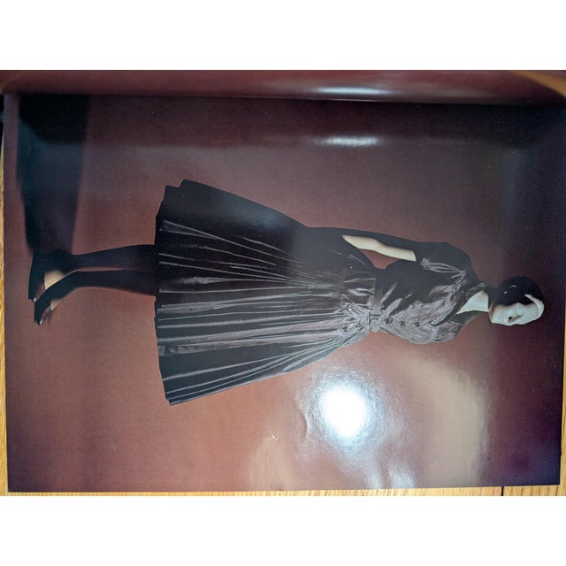 Paper Galanos ~ 1996 Exhibition Catalog of Designer James Galanos by Barry W. Bradley, Western Reserve Historical Society & Los Angeles County Museum of Art For Sale - Image 7 of 15