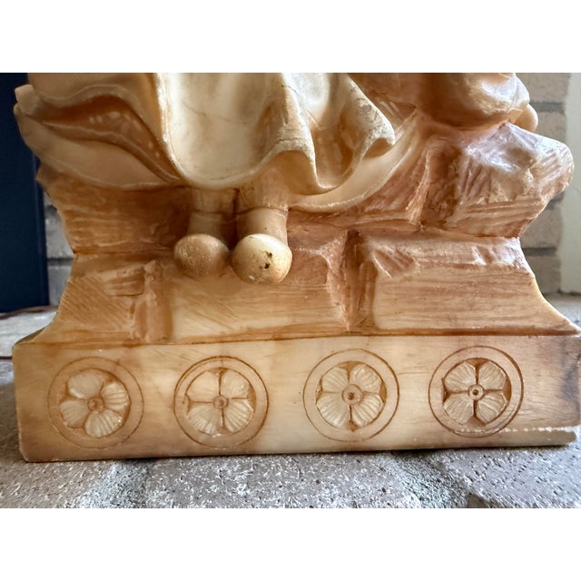 Italian Late 19th Century Hand-Carved and Signed “G. Mascagni” Alabaster Lamp For Sale - Image 3 of 9