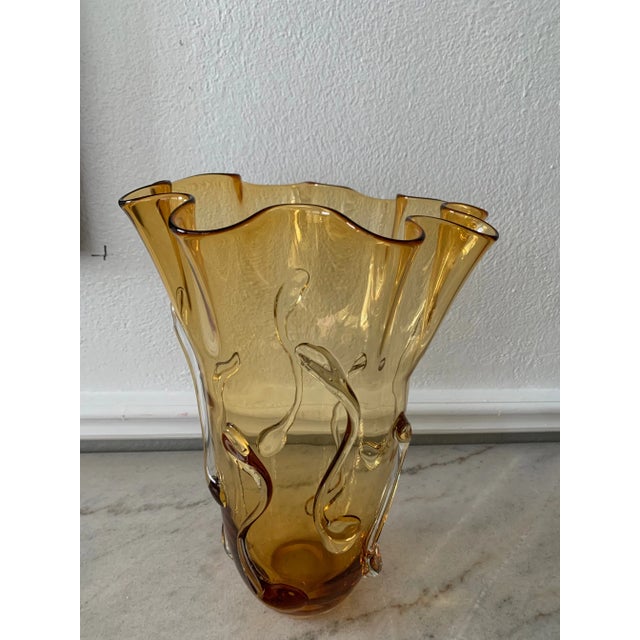 1950s Tall Amber Art Glass Vase in the Style of Empoli Glass For Sale - Image 13 of 13