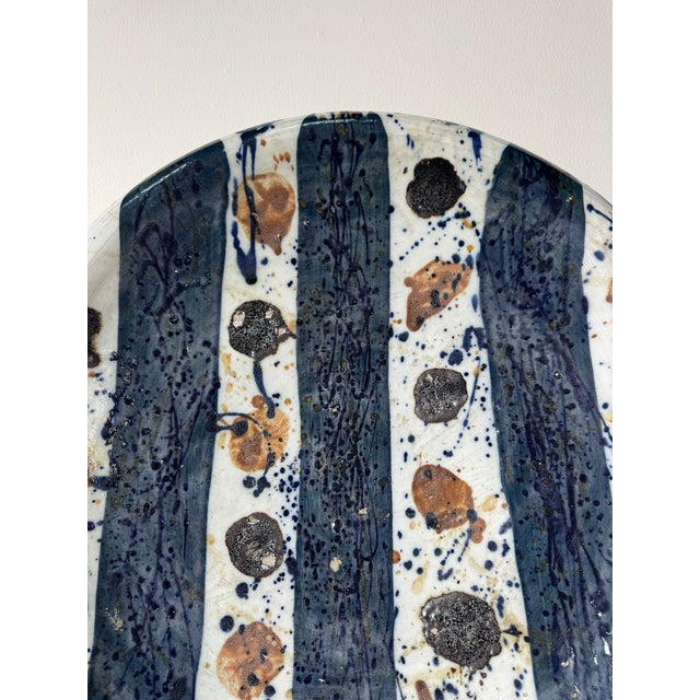 1980s 1987 Josef Zala Abstract Studio Art Ceramic Plate on Metal Stand For Sale - Image 5 of 12