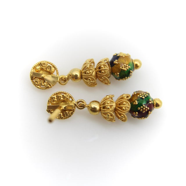 Metal 22k Gold Indian Cannetille Dangle Earrings With Multi Color Enamel, A Pair For Sale - Image 7 of 9