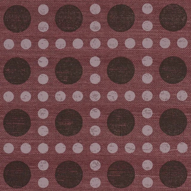 Contemporary Schumacher X Backdrop Puntini Sisal Wallpaper In Plum For Sale - Image 3 of 4