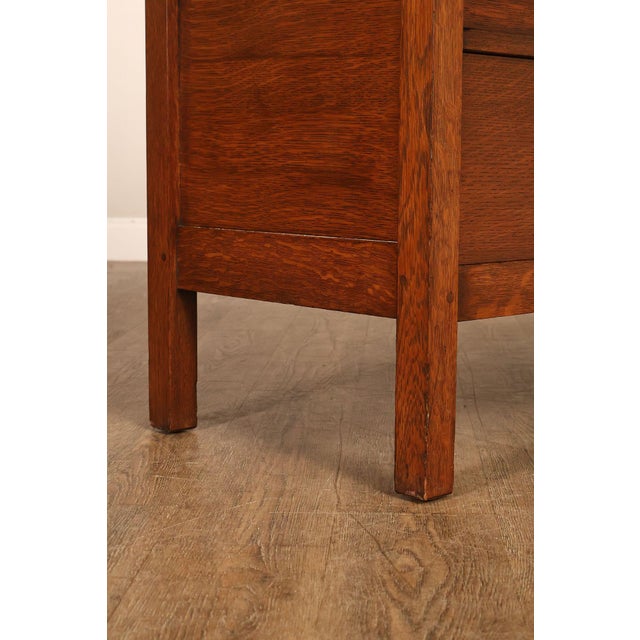 Antique Gustav Stickley Mission Oak Chest Of Drawers #909 For Sale - Image 10 of 18