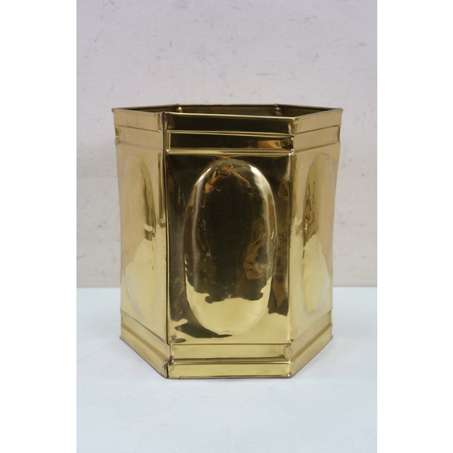 Late 20th Century Hollywood Regency Brass Hexagon Trash Can Bin Planter Cachepot 11" For Sale - Image 5 of 14