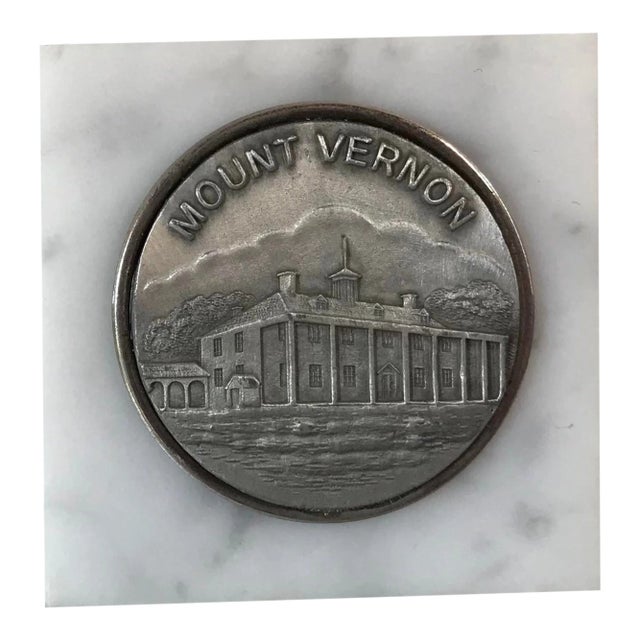 Vintage Marble Mount Vernon Paperweight For Sale