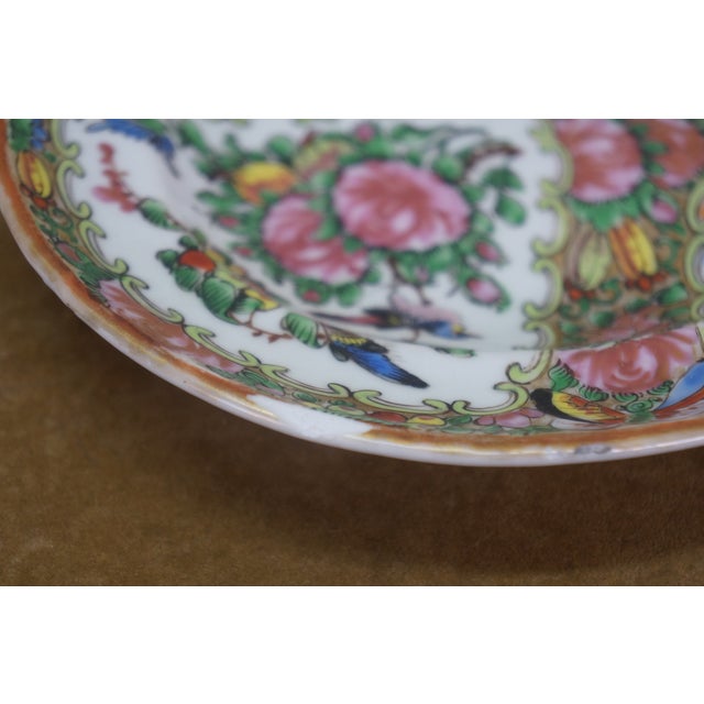 Antique Chinese Export Famille Rose Medallion Porcelain Serving Bowl & Platters For Sale - Image 14 of 18