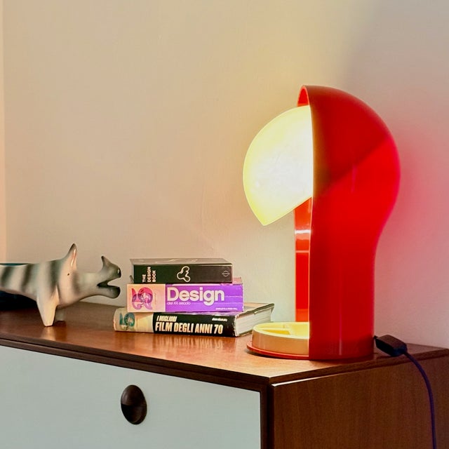 Red Telegono Desk Lamp by Vico Magistretti for Artemide, Italy, 1970s For Sale - Image 11 of 12