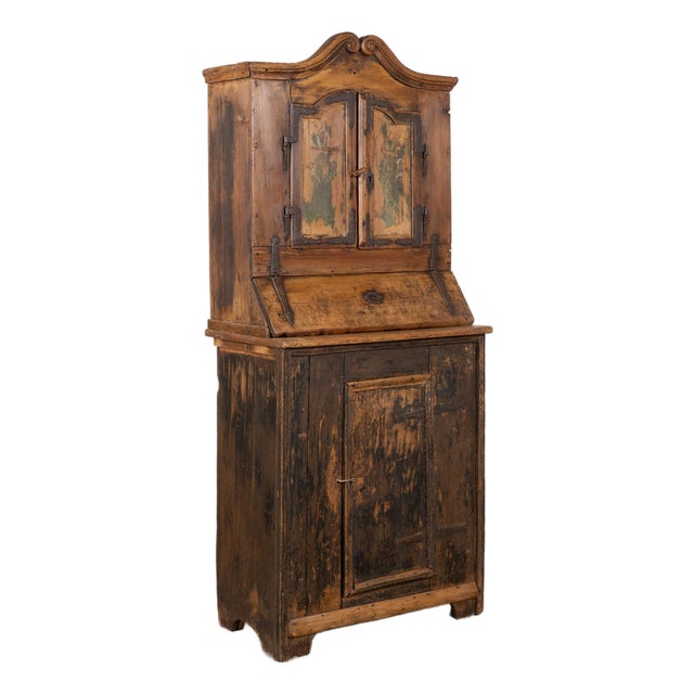 19th-Century Hungarian Rustic Pine Cabinet Cupboard For Sale