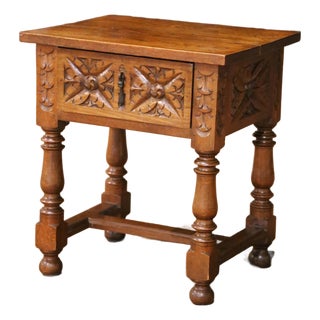 Mid-Century French Louis XIII Style Carved Oak Side Table With Drawer For Sale