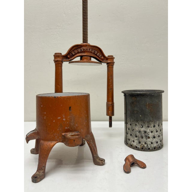 Brown Cast Iron Fruit Press from Alexanderwerk, 1940s For Sale - Image 8 of 12