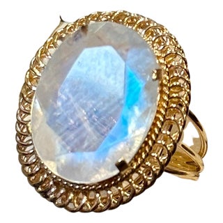 7 Carat Oval Shape Moon Stone Cocktail Ring 14 Karat Yellow Gold For Sale