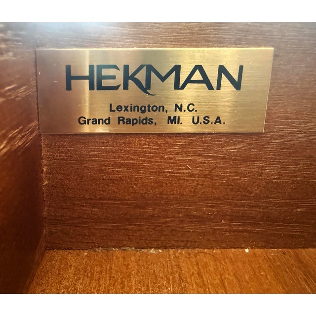 Late 20th Century George III or Hepplewhite Style Mahogany Secretary Bookcase With Arch Pediment For Sale - Image 9 of 13