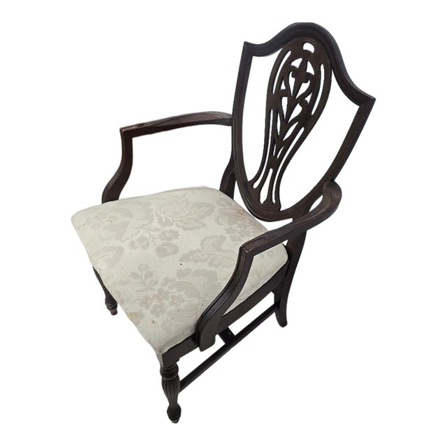 Late 20th Century Traditional Hepplewhite Style Shield Back Armchair With Carved Splat For Sale