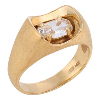 Vintage Gia 0.92 Carat Old Mine Cut Diamond 14k Yellow Gold Engagement Ring, Size 9.5 For Sale