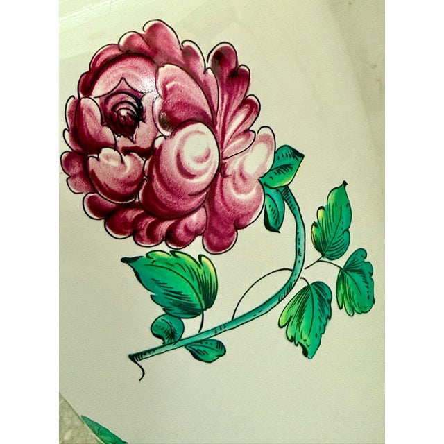 1980s Tiffany & Co. White Porcelain Vase in the Strasbourg Flowers Pattern With Polychrome Decoration of Scattered Flowers and Foliage, Made in Portugal For Sale - Image 5 of 11