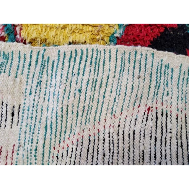 Vintage Moroccan Azilal Berber Rug in Natural Wool and Multicolored Cotton, 1982 For Sale - Image 10 of 14