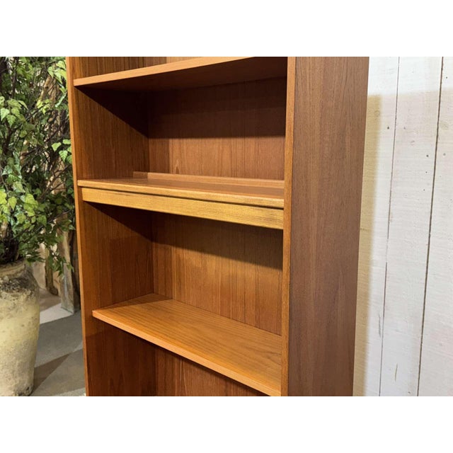 Vintage Teak Bookcase by G-Plan, 1970s For Sale - Image 3 of 12