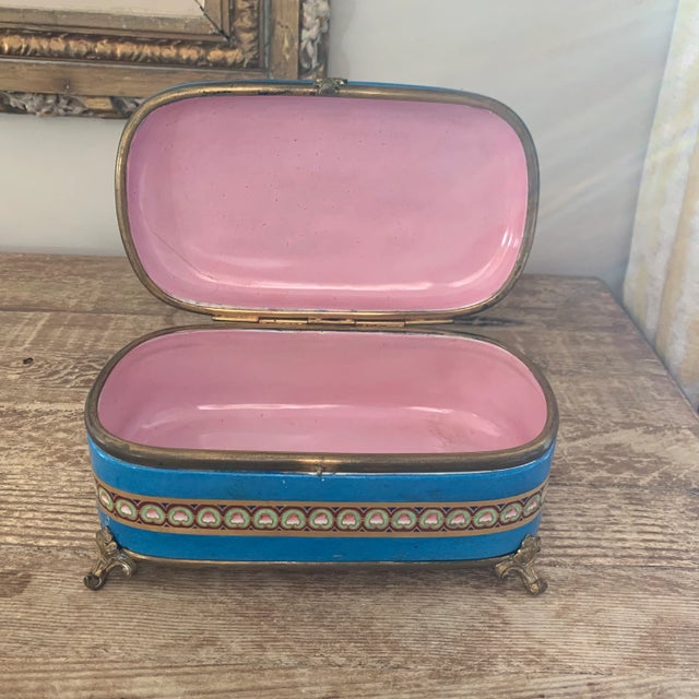 Antique French Large Handpainted Turquoise and Pink Porcelain Dresser Box For Sale In Providence - Image 6 of 12