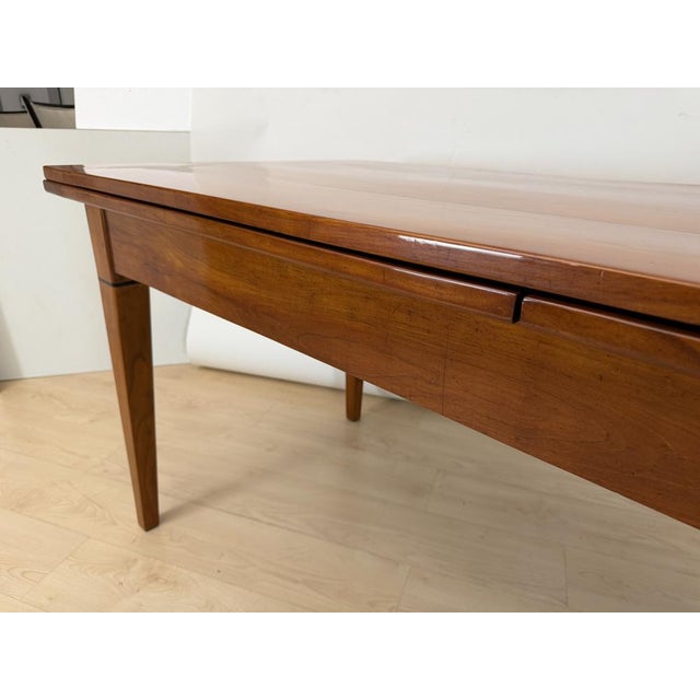 French Biedermeier Table in Cherry Wood, 1820 For Sale - Image 13 of 18