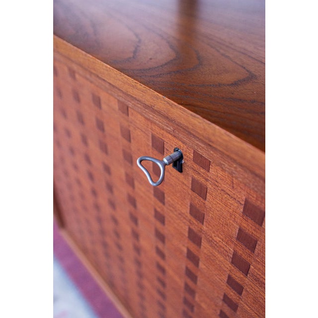 Mid-Century Royal Wall Shelving System in Teak by Poul Cadovius for Cado, 1960s For Sale - Image 14 of 18