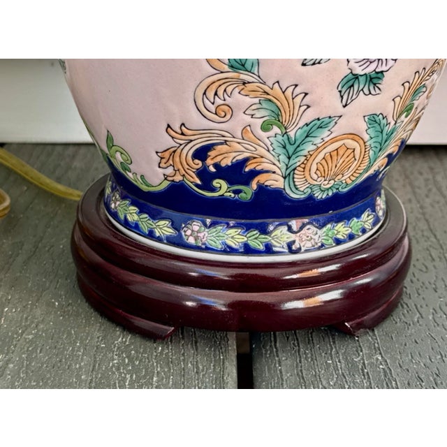 Blue Vintage 1950s Chinoiserie-Style Porcelain Floral Table Lamps - A Pair For Sale - Image 8 of 13