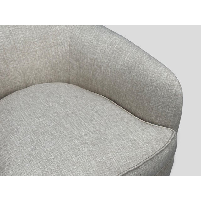 Milo Baughman, Swivel Chairs, Beige Upholstery, Walnut, Usa, 1970s For Sale - Image 10 of 13