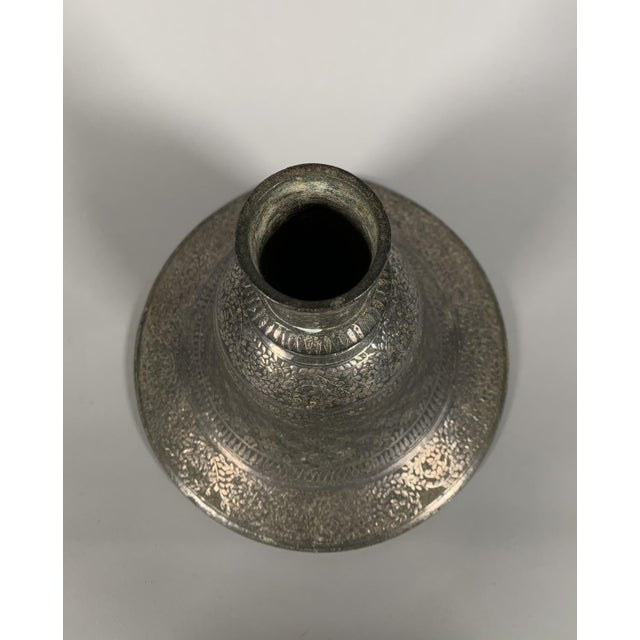 Bidri Huqqa Hookah Base in Steel and Silver, India, 18th Century For Sale - Image 3 of 6
