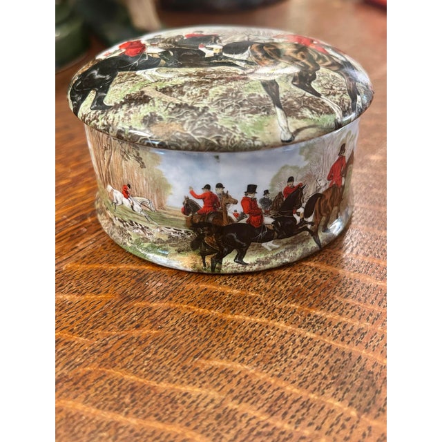 Vintage Newhall Staffordshire English Bone China Fox Hunt Equestrian Trinket Box For Sale - Image 4 of 8