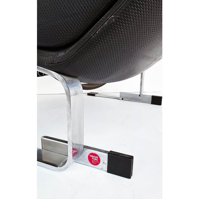 1980s Giovanni Offredi Saporiti Italia Onda Wave Chair, Black Leather, Chrome For Sale - Image 12 of 16