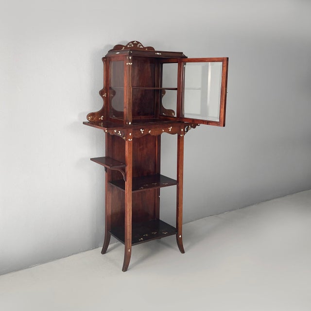 Italian Art Deco Display Cabinet in Wood and Glass, 1930s For Sale - Image 4 of 18